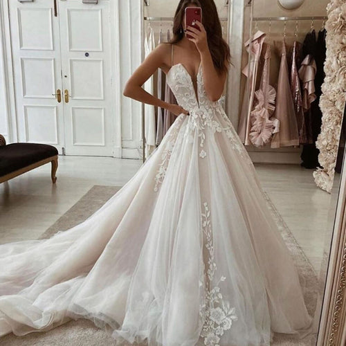 spaghetti strap wedding dresses 2020 lace applique elegant champagne cheap bridal dresses 2021