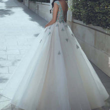 Load image into Gallery viewer, beaded prom dresses 2021 white crystals elegant cap sleeve tulle prom gown robe de soiree