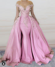 Load image into Gallery viewer, 2021 pink beaded prom dresses with detachable skirt satin applique elegant vintage luxury prom gowns 2022
