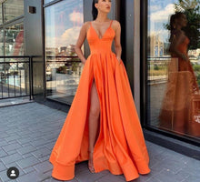 Load image into Gallery viewer, spaghetti strap prom dresses long satin orange v neck simple elegant cheap prom gowns vestido de fiesta