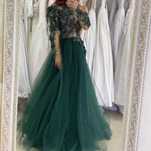 Load image into Gallery viewer, green prom dresses long sleeve lace applique beaded elegant a line prom gown 2021 robe de soiree