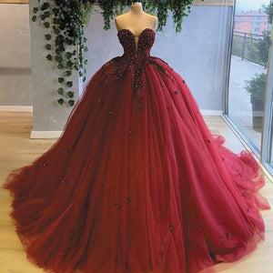 burgundy ball gown wedding dresses for bride sweetheart neck beaded luxury Lace Applique princess wedding gown 2021