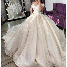 Load image into Gallery viewer, ball gown wedding dresses 2021 off the shoulder princess lace applique elegant luxury wedding gowns