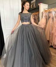 Load image into Gallery viewer, vintage prom dresses 2020 cap sleeve beaded gray elegant two piece prom gown robe de soiree