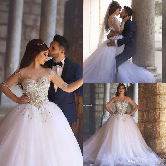 Luxury Crystal Wedding Dresses Lace Cathedral Lace-up Back Bridal Gowns  2015 A-line Sweetheart Appliques Beaded Garden Sets Veil | Wedding dress  train, Wedding dress organza, Ball gowns wedding