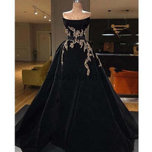 Load image into Gallery viewer, vintage prom dresses 2021 velvet beaded Lace Applique luxury elegant prom gown 2020