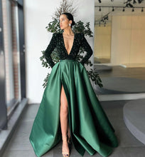 Load image into Gallery viewer, hunter green prom dresses 2022 v neck long sleeve sparkly elegant vintage prom gowns 2021 robe de soiree