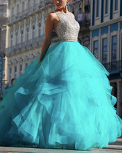 Load image into Gallery viewer, o neck ball gown prom dresses sleeveless blue tiered beaded sparkly prom gown vestido de graduacion