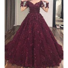 Load image into Gallery viewer, long sleeve Burgundy prom dresses ball gown 2020 lace appliqué 3d flowers elegant v neck prom gown